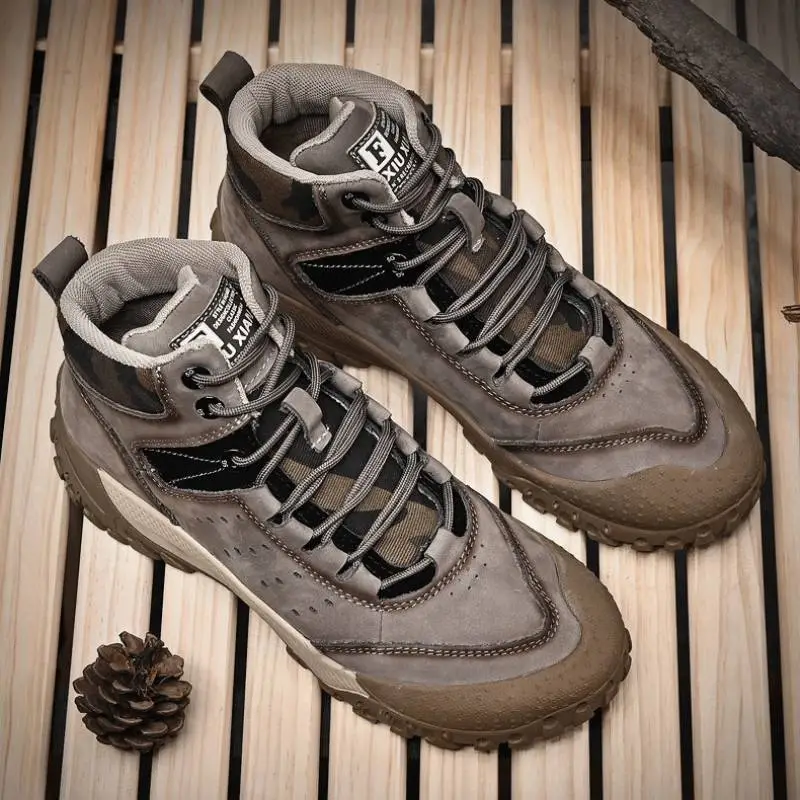 Lightweight Breathable Outdoor Boots-5