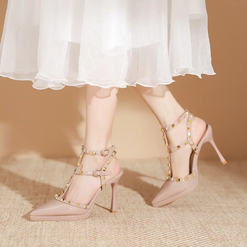 Fashionable Studded High Heels-4