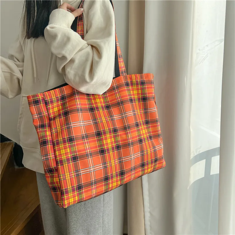 Simple Lightweight Shoulder Bag-1