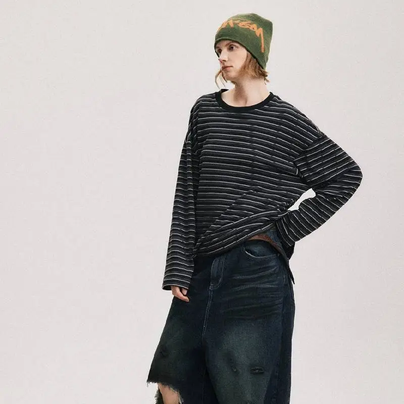 Retro Striped Blended Synthetic Fabrics T Shirt-2