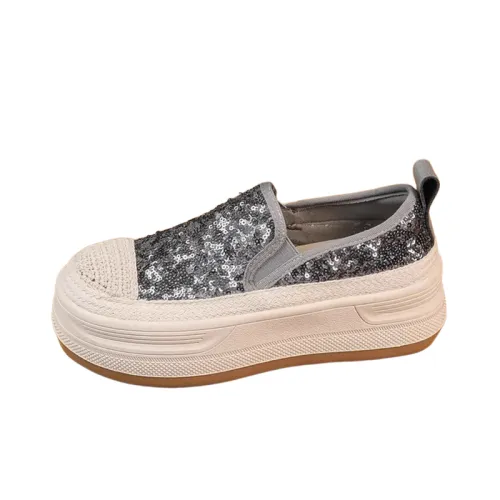 Funky Sequins Loafer