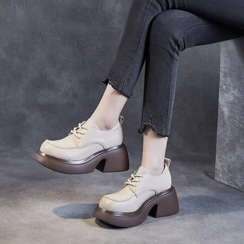 Fashionable Retro Platform Shoes-1