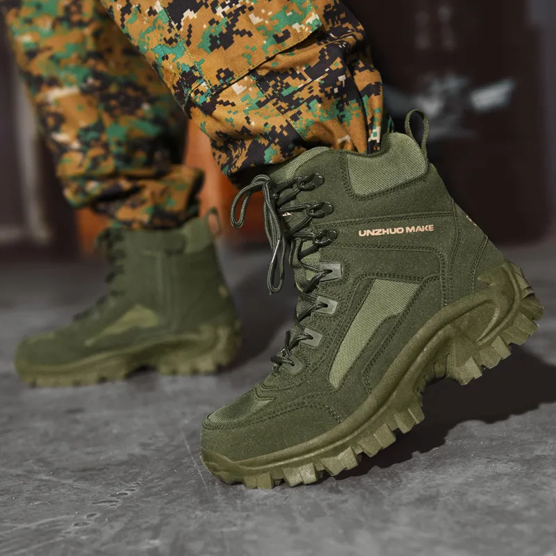 Fashionable Sporty Outdoor Boots-9
