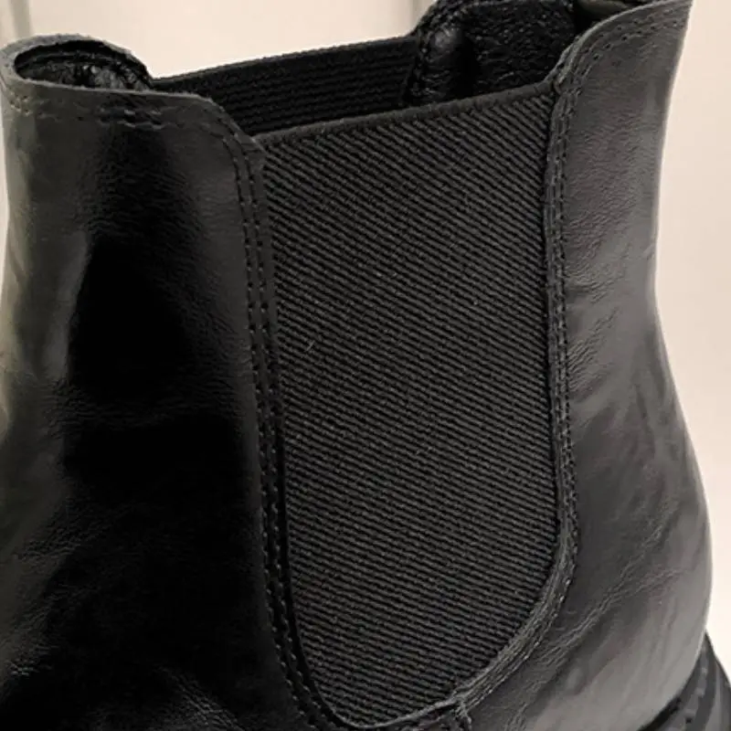 Basics Simple Chelsea Boot-7