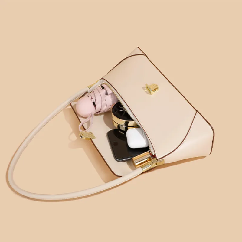 Elegant Simple Handbag-3