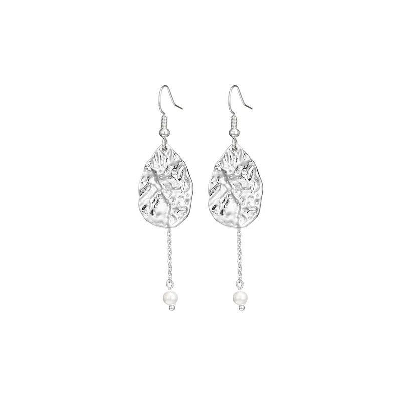 Retro Pearls Earring