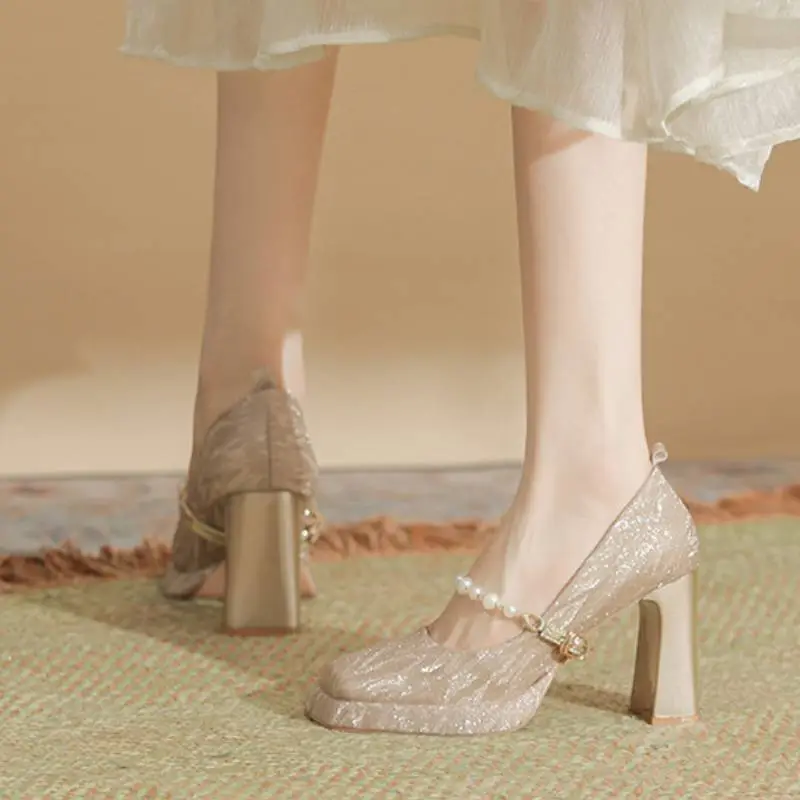 Simple Pearls High Heels-12