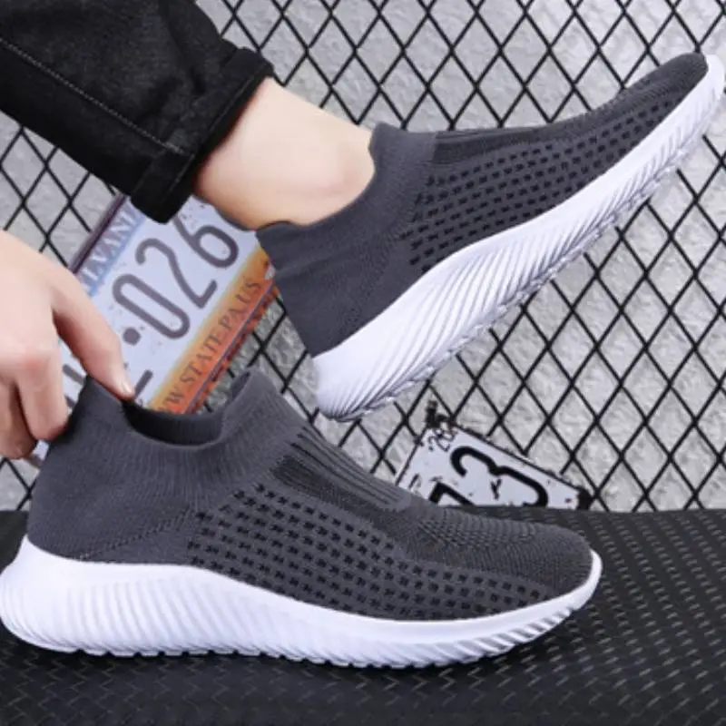 Simple Lightweight Slip On Shoes-5