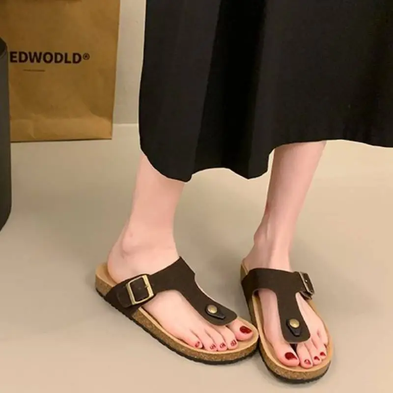 Simple Basics Flip Flops-7