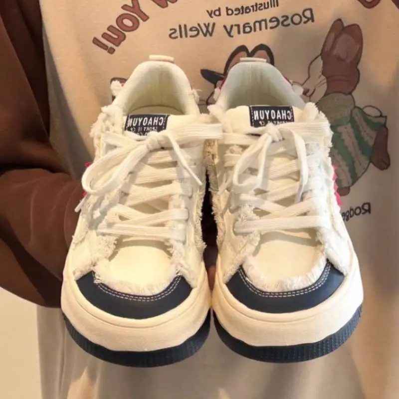 Trendy Casual Skateboarding Shoes-3