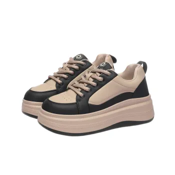 Retro Simple Stylish Skateboarding Shoes