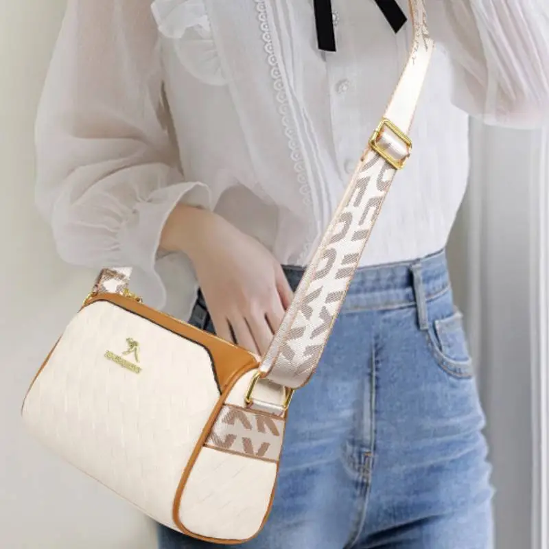Fashionable Simple Crossbody Bag-5