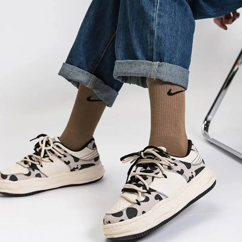 Fashionable Warm Skateboarding Shoes-1