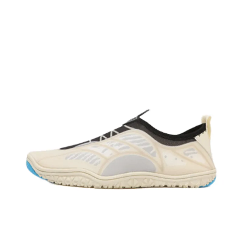 Casual Lightweight River Trekking Shoes-3