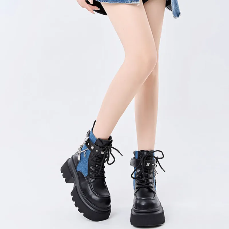 Butterfly Chain Martin Boot-2