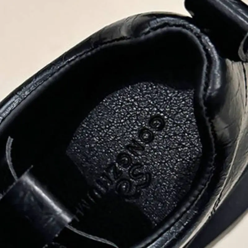 Casual Fashionable Loafer-7