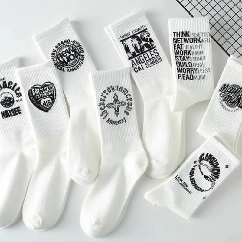 Casual Simple Cotton Mid Calf Sock-1