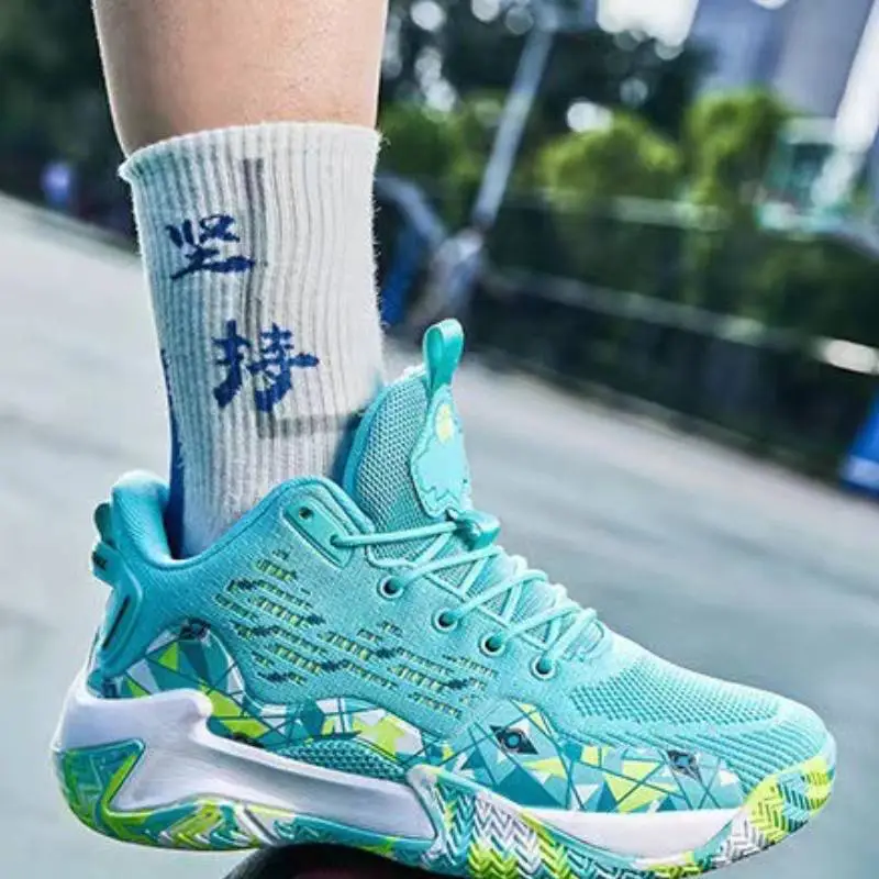 Fashionable Sporty Basketball Shoes-10