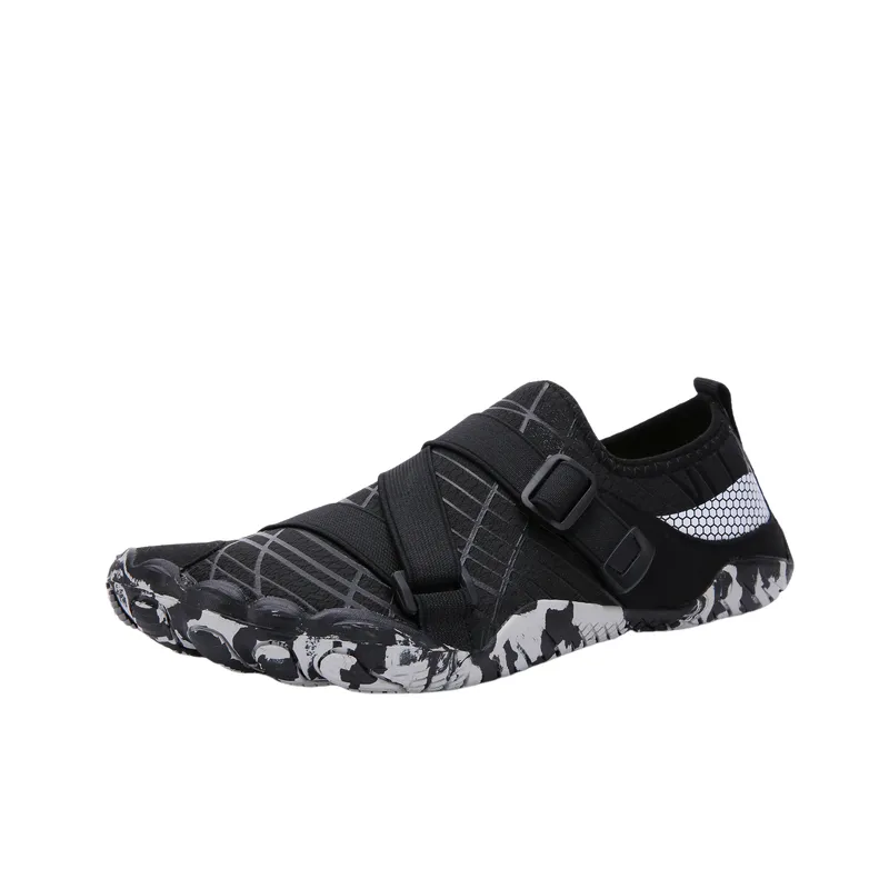 Breathable Sporty River Trekking Shoes-4