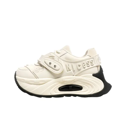 Casual Fashion Niche Thick soled Torre Shoes
