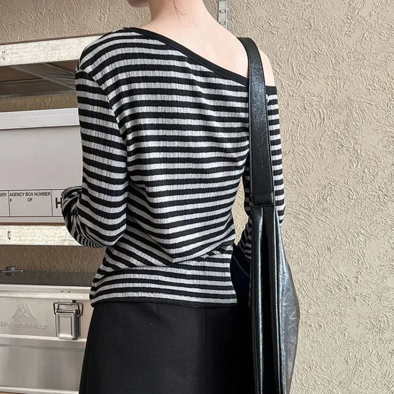 Sexy Long Sleeve Polyester T Shirt-3
