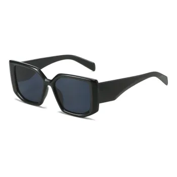 Fashionable Loose Sunglasses
