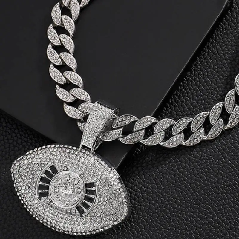 Simple Fashionable Necklace / Pendant Unisex-1