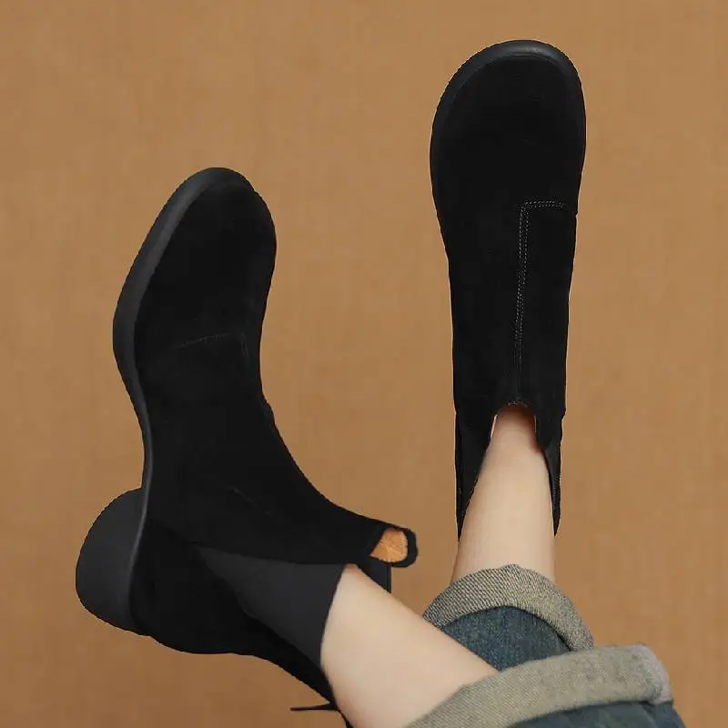 Retro Casual Chelsea Boot-2
