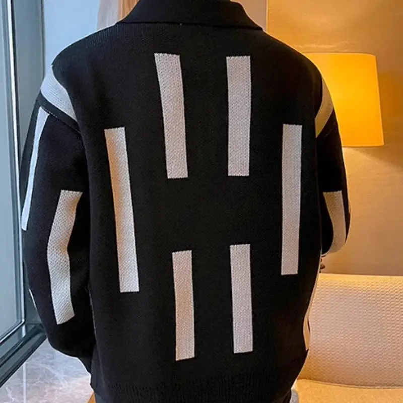 Loose Retro Sweater-6