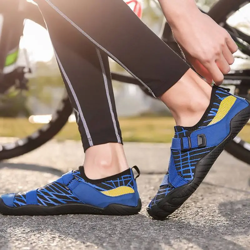 Sporty Breathable Cycling Shoes-10
