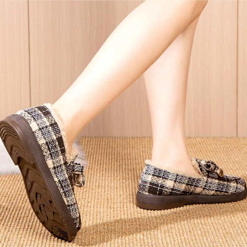 Simple Casual Gommino-2