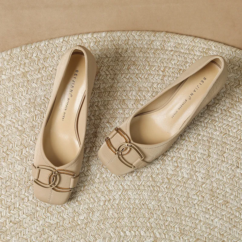 Retro Plain Mary Jane Shoes-1