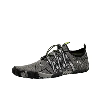 Simple Striped River Trekking Shoes