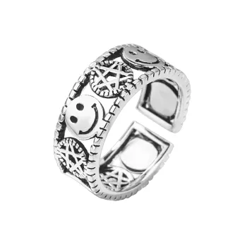 Retro Five Pointed Star Smiley Face Ring
