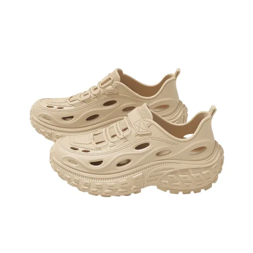 Casual Fashionable Clogs