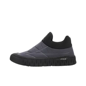 Simple Plain Lifestyle Shoes