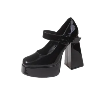 Fashionable Plain High Heels
