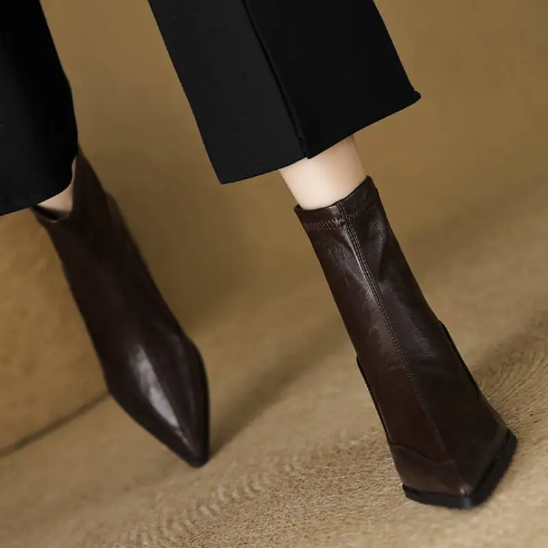 Basics Simple Ankle Boots-6