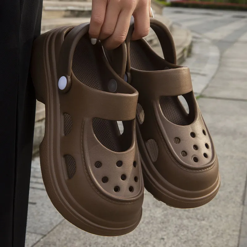 Casual Soft & Lightweight Clogs-4