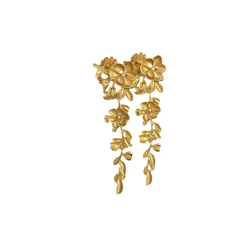 Simple Basics Earring Women