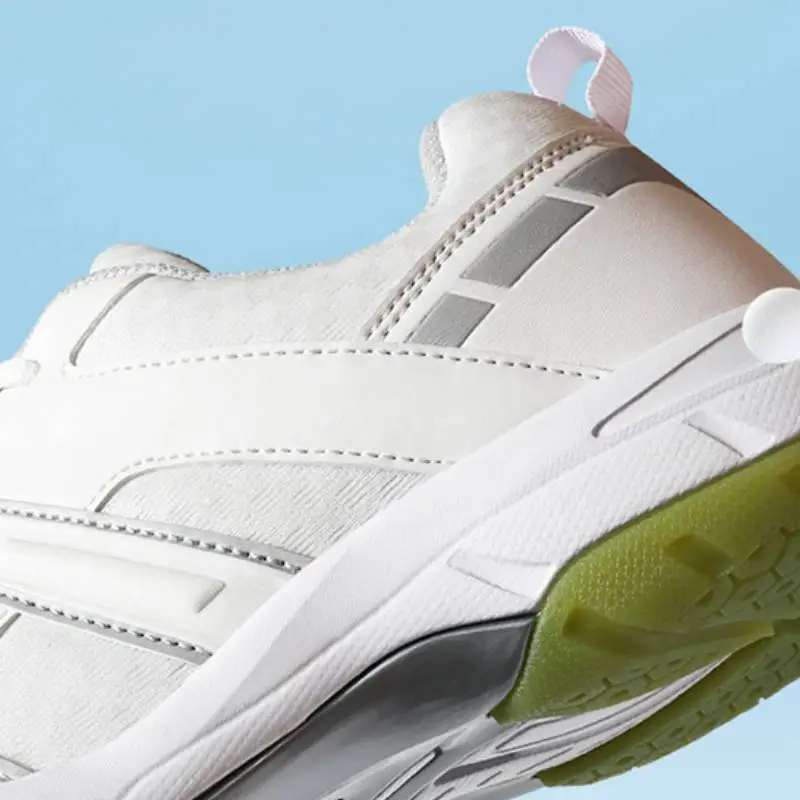 Sporty Breathable Badminton Shoes-4
