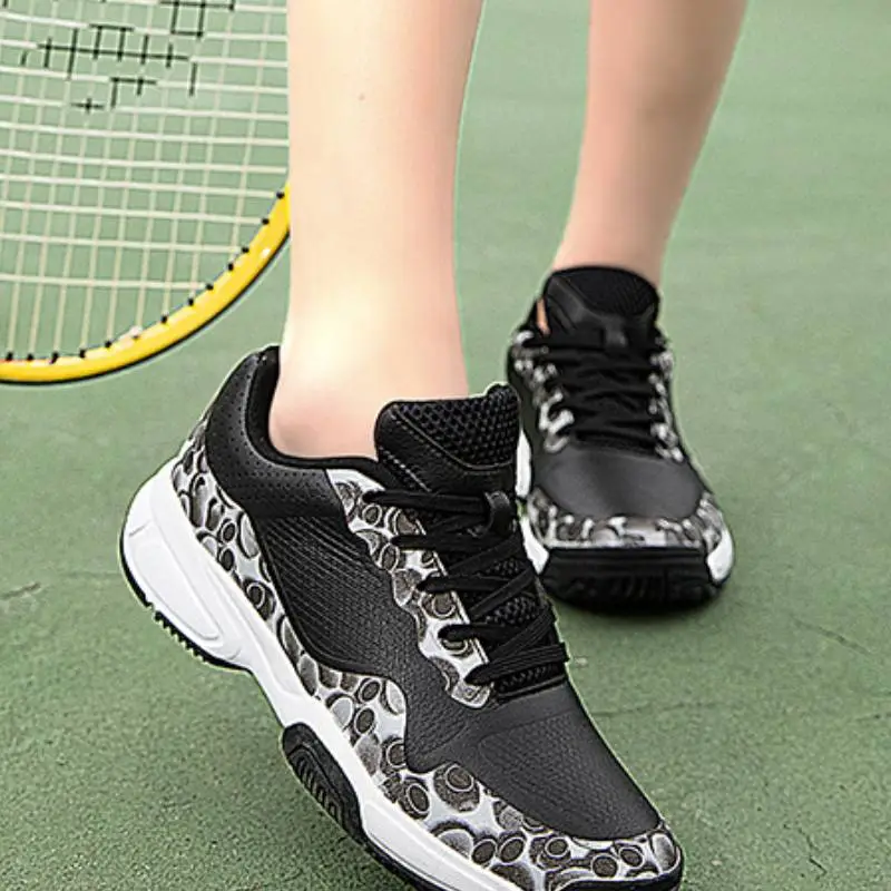 Casual Glamorous Badminton Shoes-1