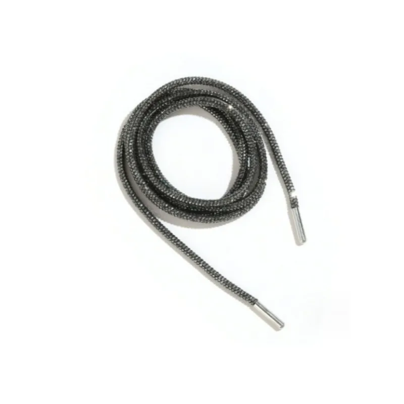 Simple Basics Shoeslace-2