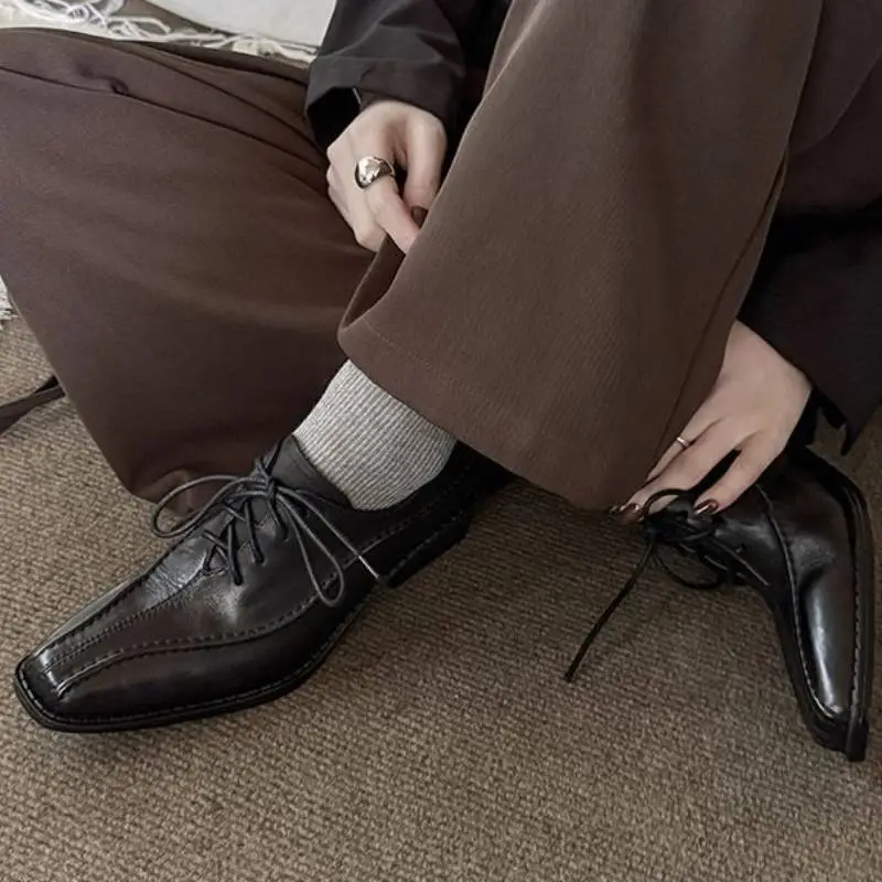 Retro Strappy High Heels-2