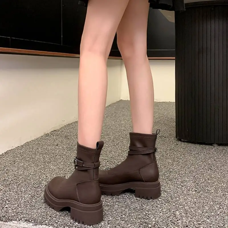 Retro Fashionable Ankle Boots-2
