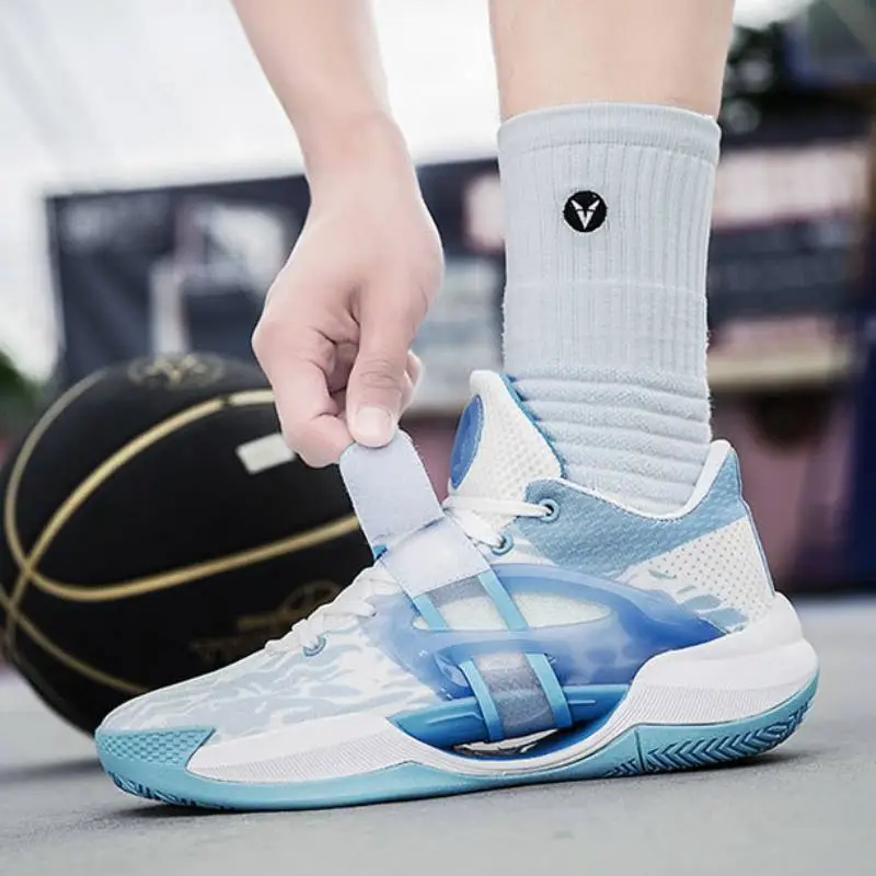 Sporty Breathable Running Shoes-1