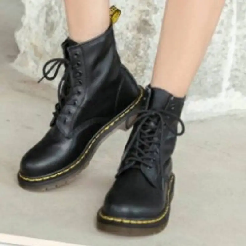 Fashionable Plain Martin Boot-1