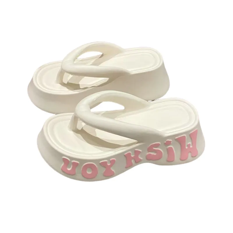 Fashionable Basics Flip Flops-9