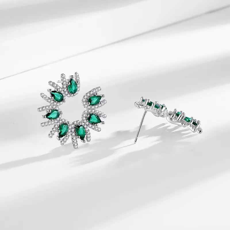 Fashionable Simple Earring-4