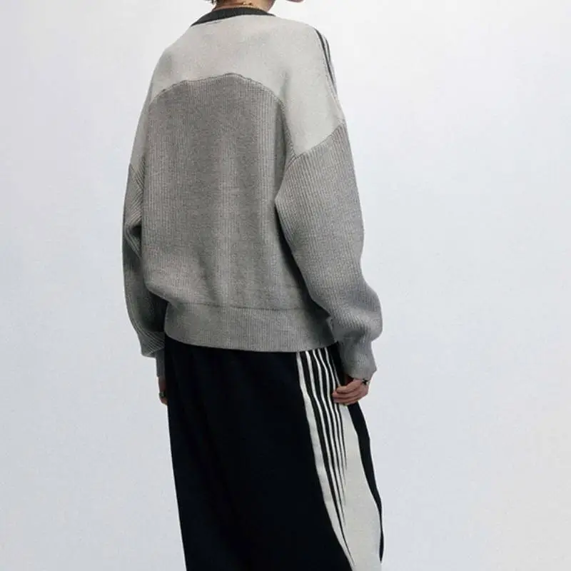 Loose Simple Sweatshirt-3